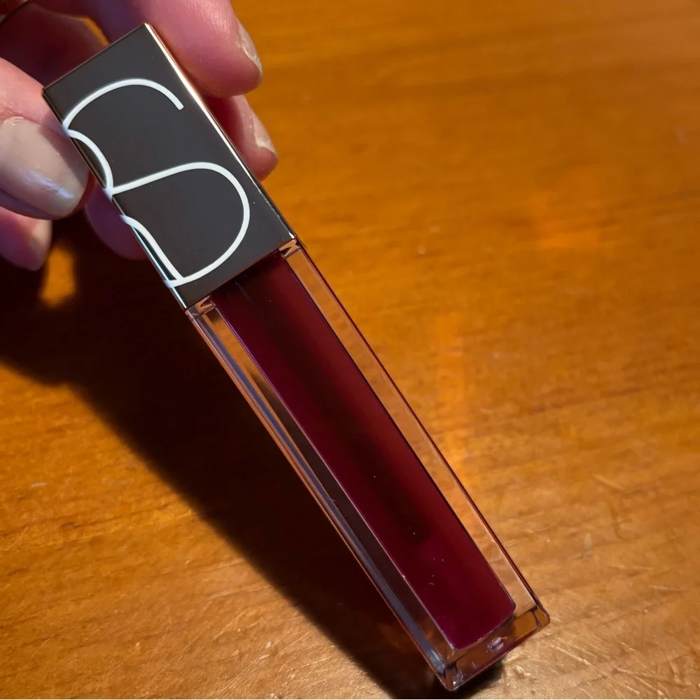 NARS Afterglow Lip Oil Wondrous